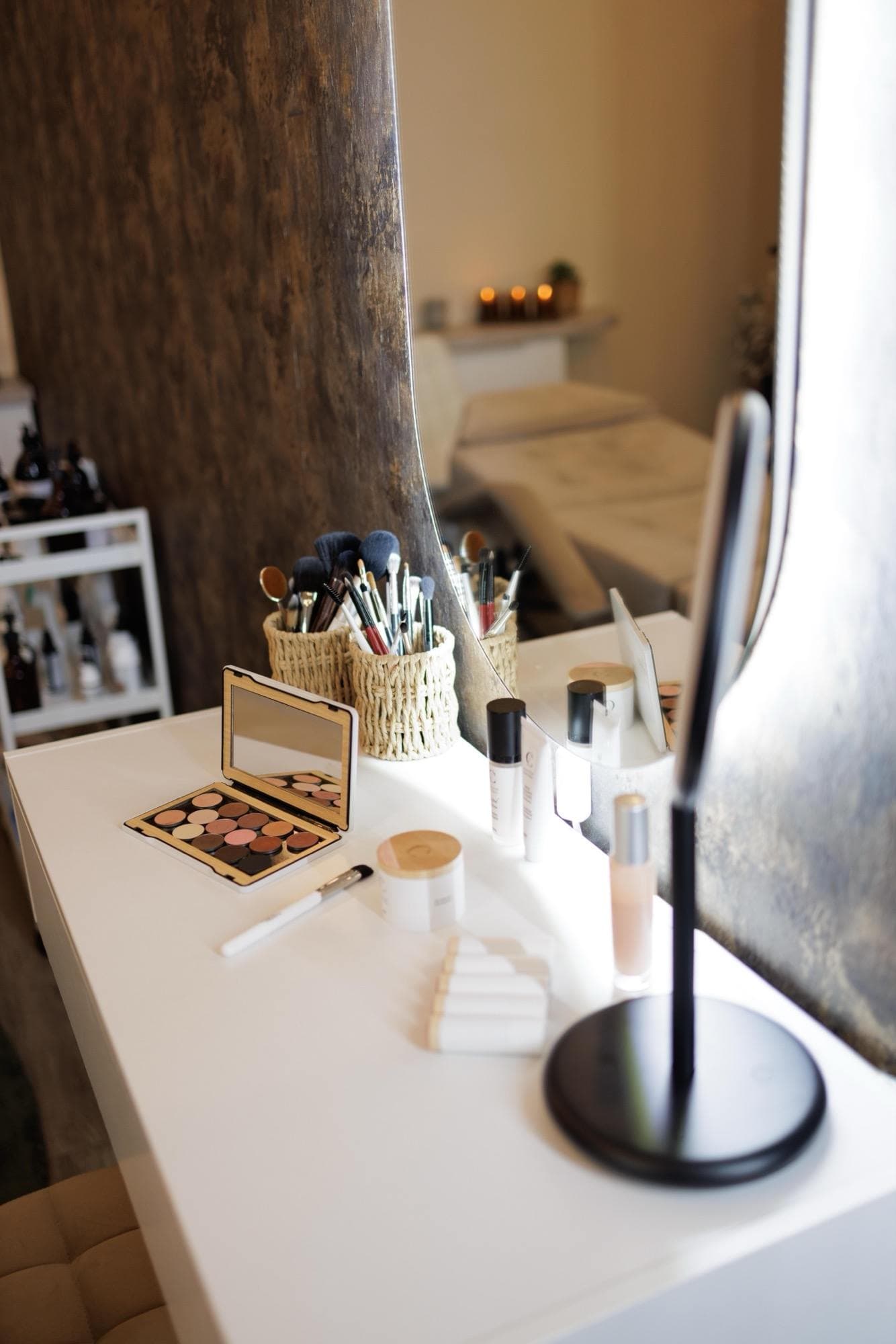 Make-up paleta a profesionální štětce